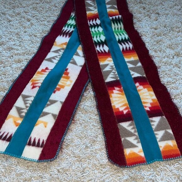 Beautiful Vintage Coloratura Southwest Wool Scarf Aztec Made in the USA  6ft - Picture 9 of 14